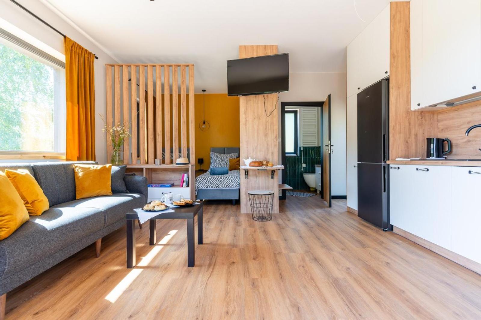 Zielona Zaba Hotel Derc Eksteriør billede